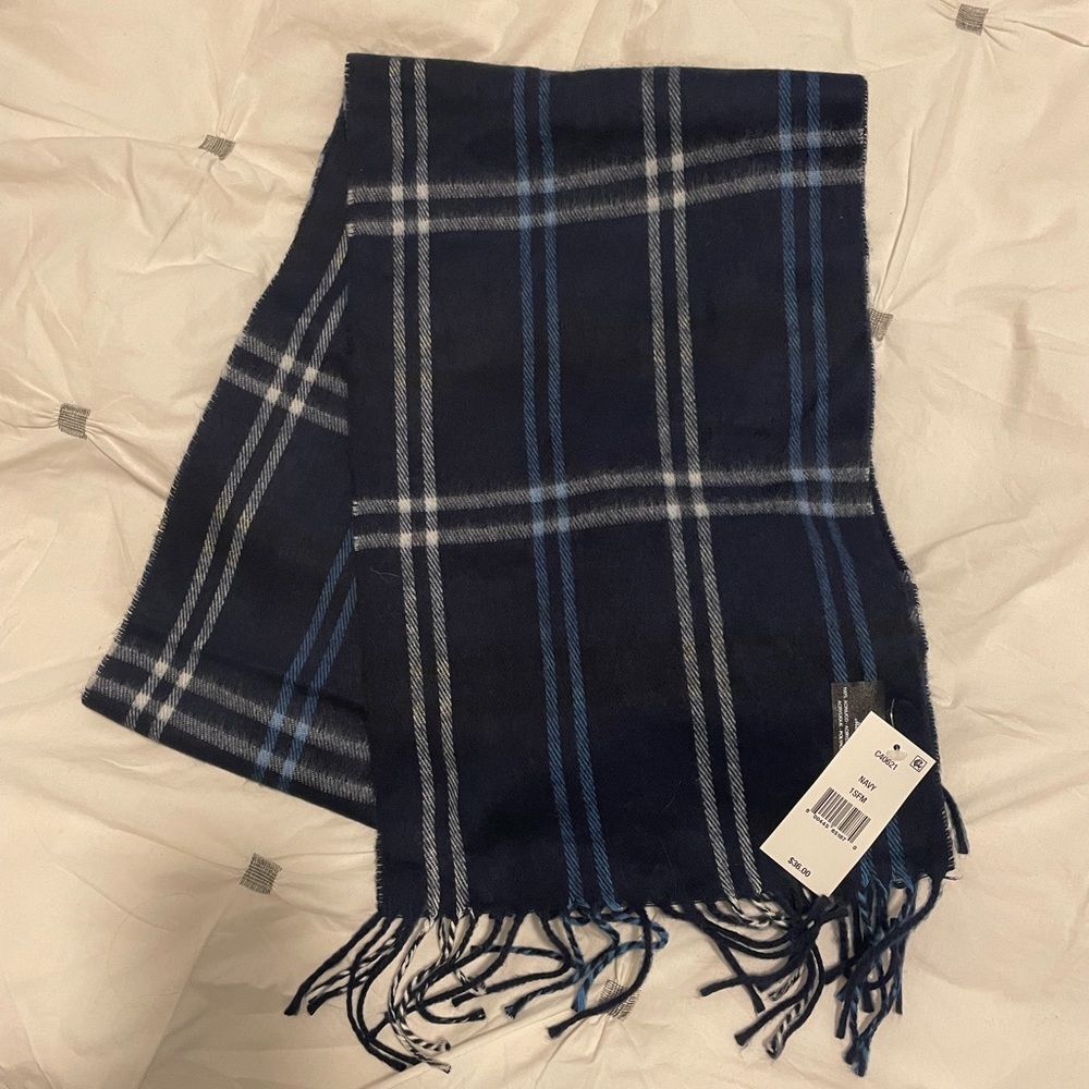 Beautiful neck scarves Cejon made in Italy